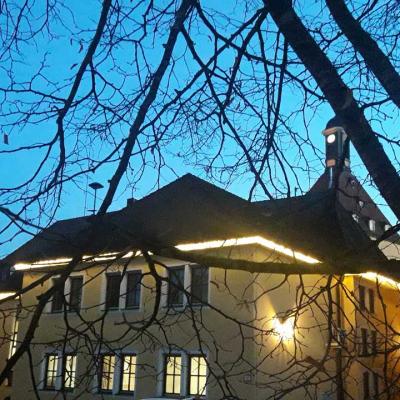 Stadt Heilsbronn Lindenplatz